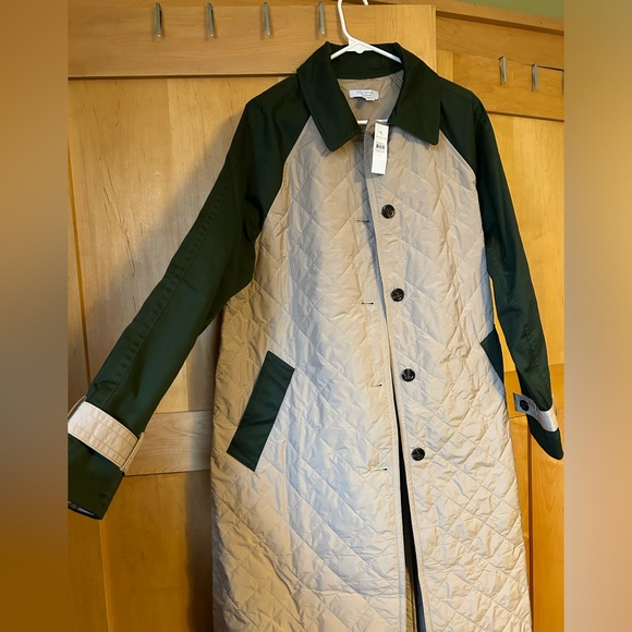 Ann Taylor Quilted Tan and Green Coat with Belt - Picture 6 of 8